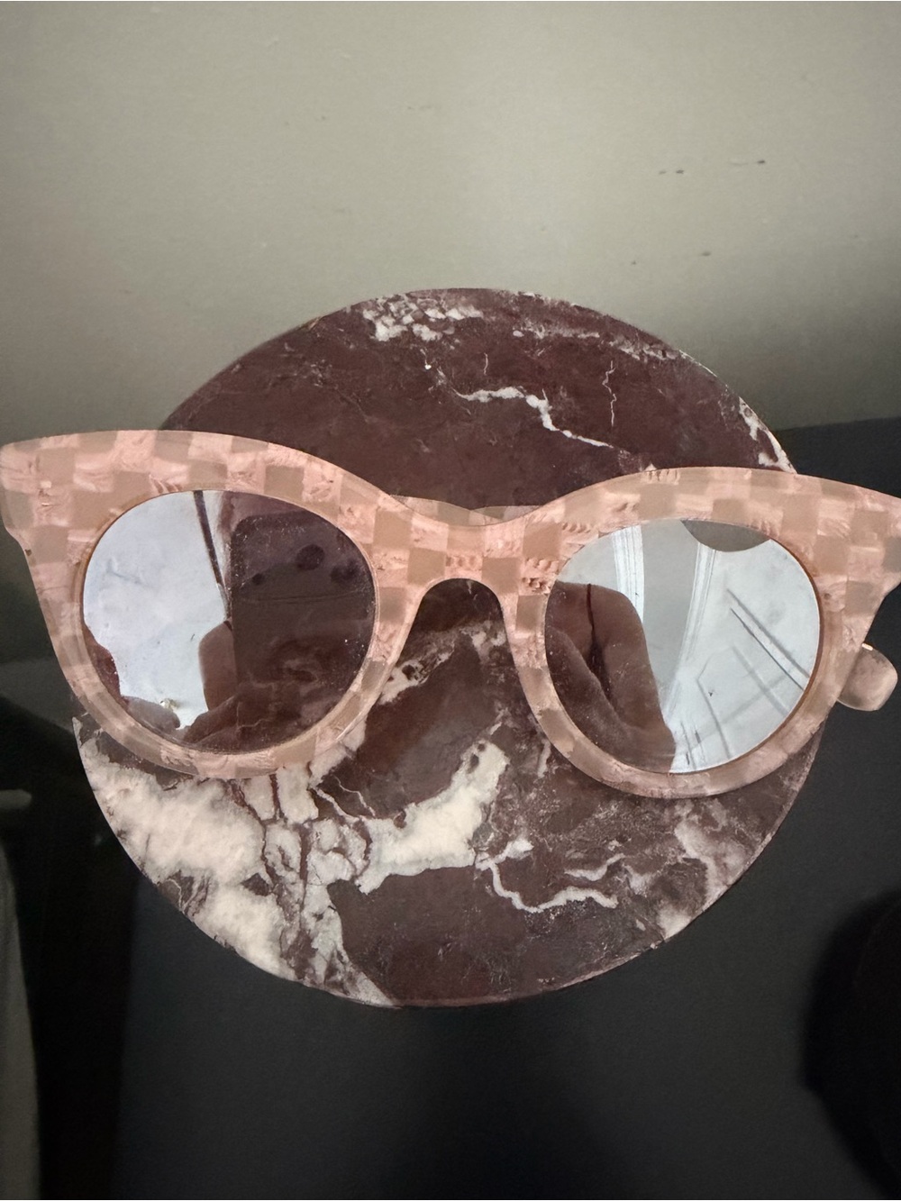KREWE Olivia Pink Tortoiseshell Round Sunglasses with Mirrored Lenses